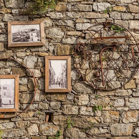 La Luna Nel Castello Vezzano Ligure Dış mekan fotoğraf